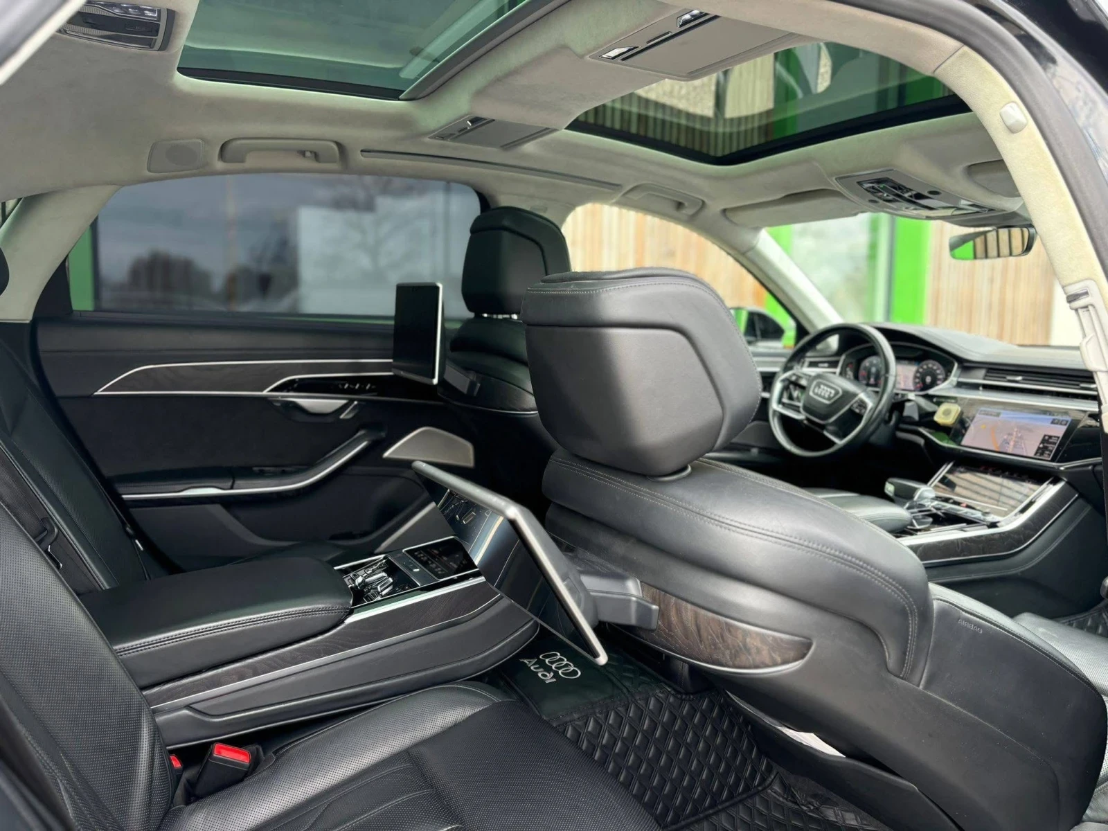 Audi A8 50TDI QUATTRO LONG ПАНО B&O 3XTV ЛИЗИНГ 100%, снимка 15 - Автомобили и джипове - 54286171