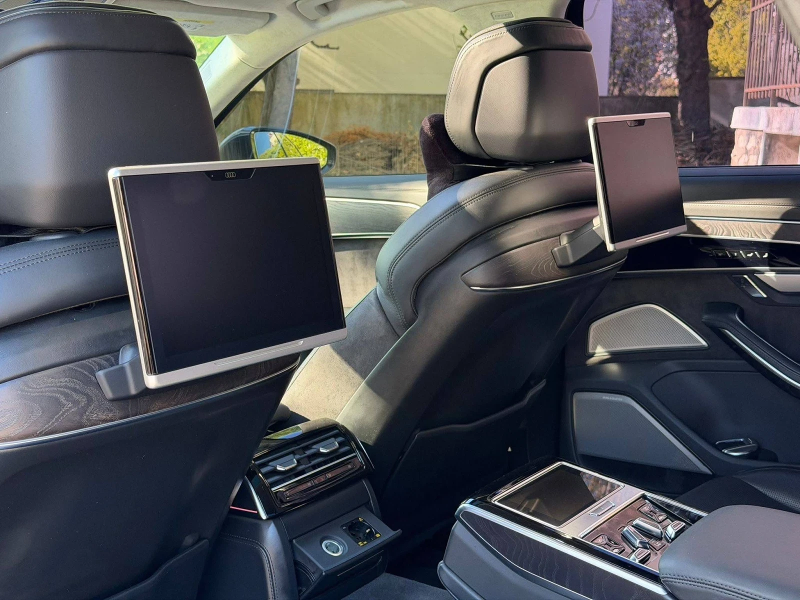 Audi A8 50TDI QUATTRO LONG ПАНО B&O 3XTV ЛИЗИНГ 100%, снимка 16 - Автомобили и джипове - 54286171