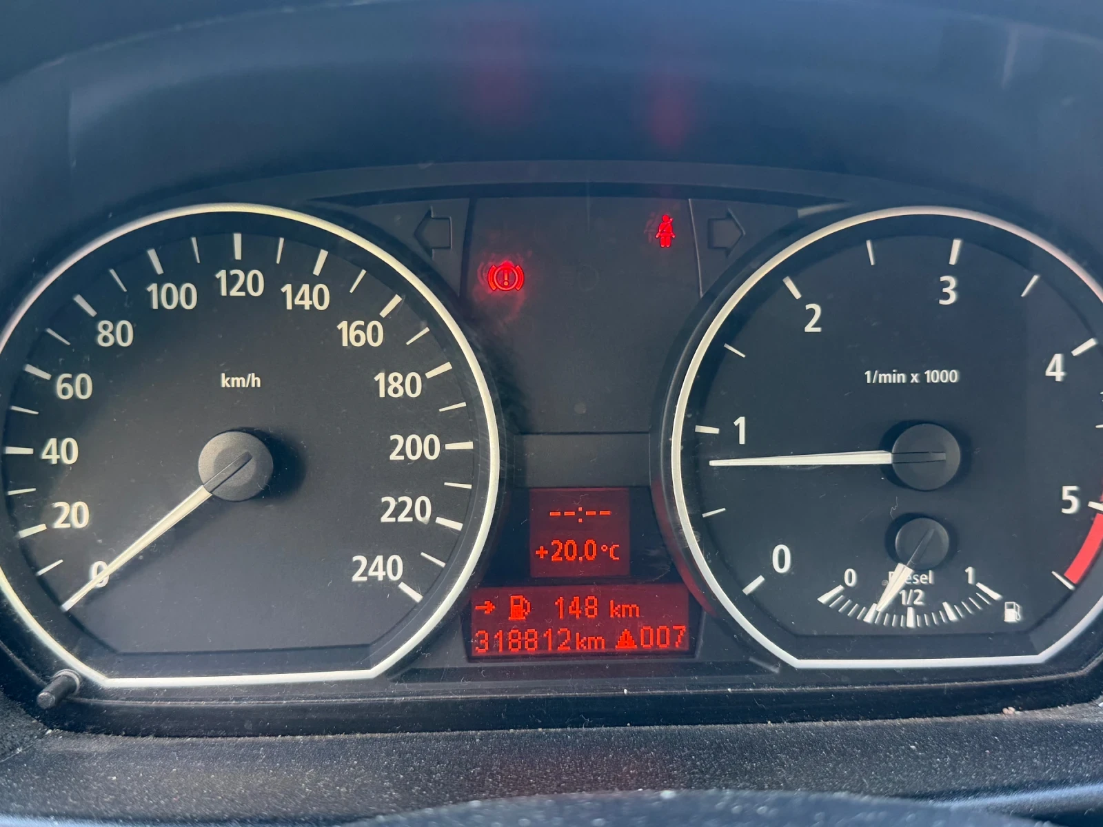 BMW 120 E87, снимка 11 - Автомобили и джипове - 54324626