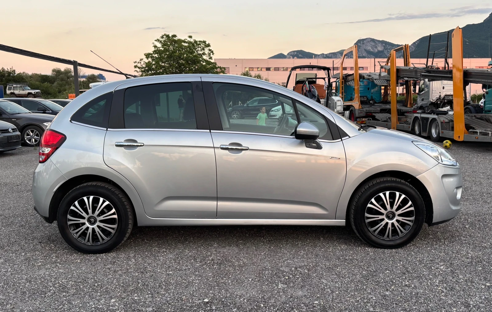 Citroen C3, снимка 4 - Автомобили и джипове - 54715386