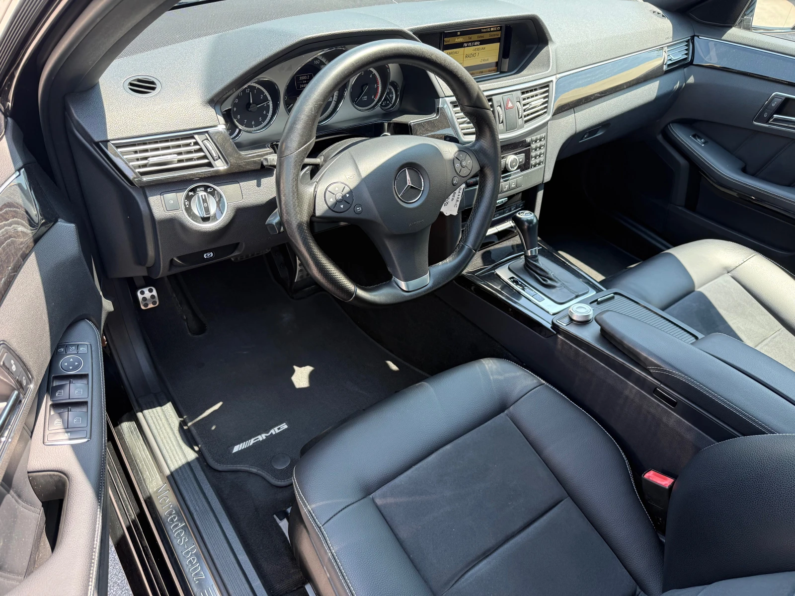 Mercedes-Benz E 250 d 4MATIC AMG LINE 100%РЕАЛНИ КИЛОМЕТРИ - ДОКАЗУЕМИ, снимка 10 - Автомобили и джипове - 54789930