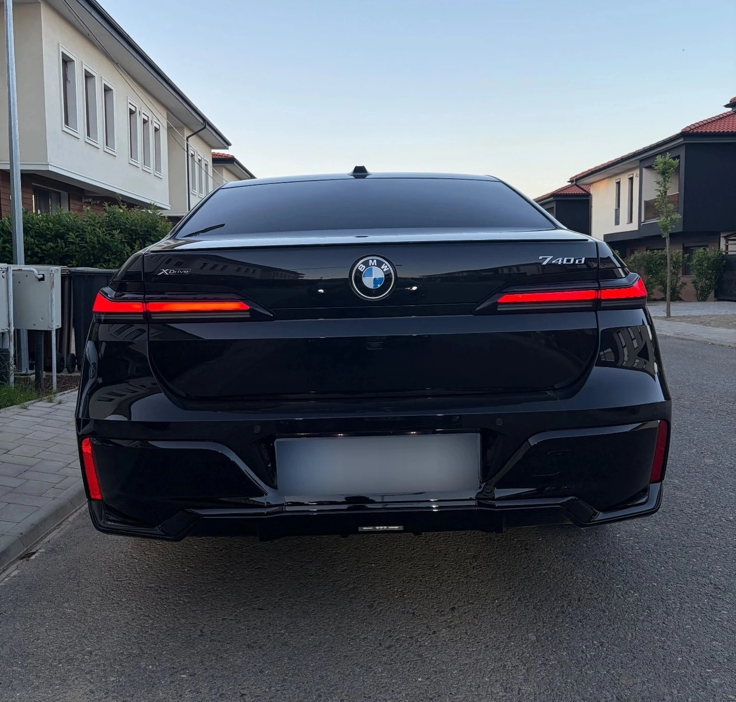 BMW 740 d xDrive M-Sport Pro, снимка 3 - Автомобили и джипове - 55013822