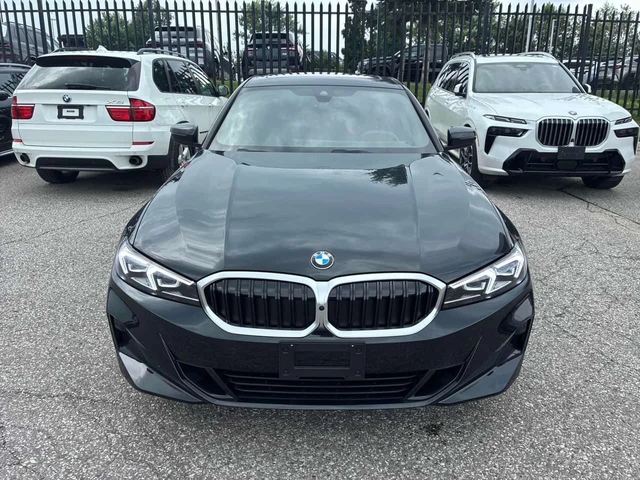 BMW 330 i xDrive | CARFAX | ������ ���������������� �� BMW | Mobile.bg � ����������� 2