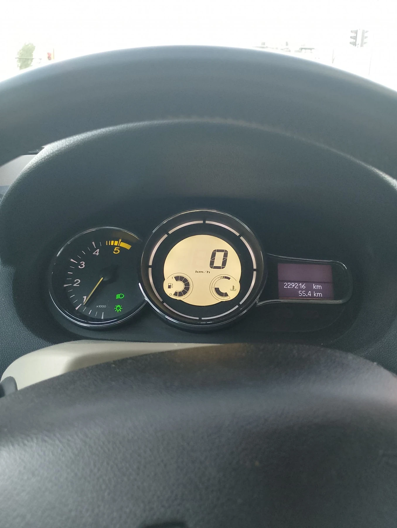 Renault Megane 1.9 DCI  130к.с., снимка 13 - Автомобили и джипове - 55981762