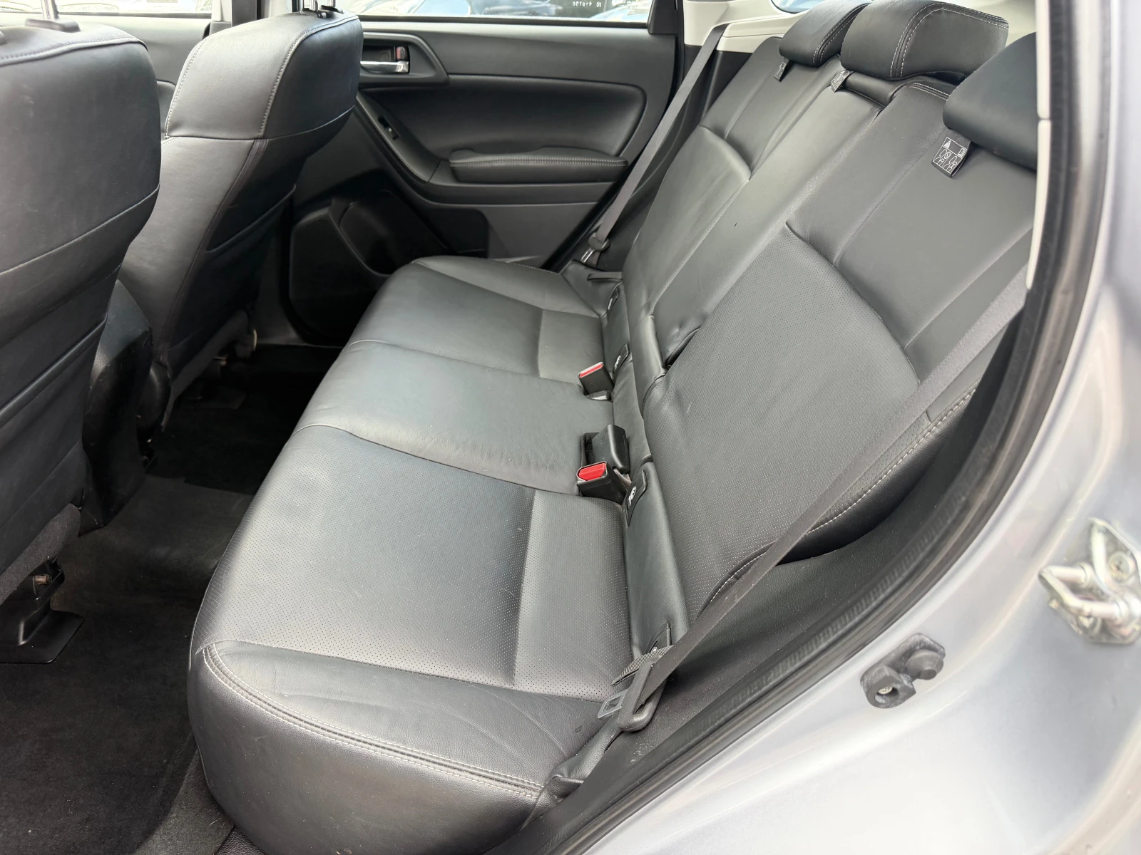 Subaru Forester 2.0I 150kc ITALIA, снимка 13 - Автомобили и джипове - 56220752