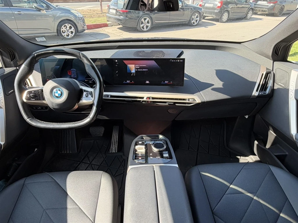BMW iX xDrive40, снимка 7 - Автомобили и джипове - 56358093