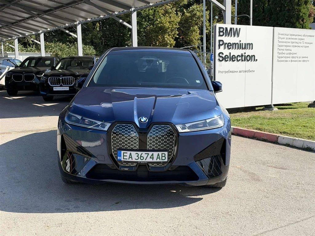 BMW iX xDrive40, снимка 5 - Автомобили и джипове - 56358093