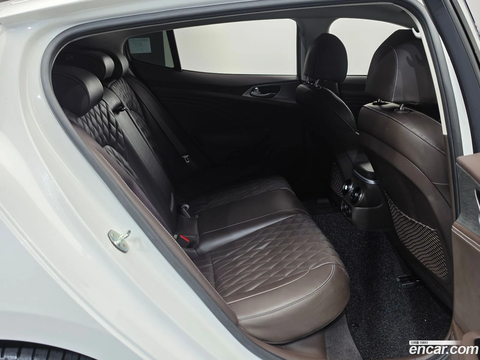 Kia Stinger 2.5 AWD Masters, снимка 10 - Автомобили и джипове - 56536008