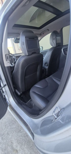 Volvo XC60 2.0..TURBO..D4 ..PETROL 245 ..FWD USA .., снимка 7