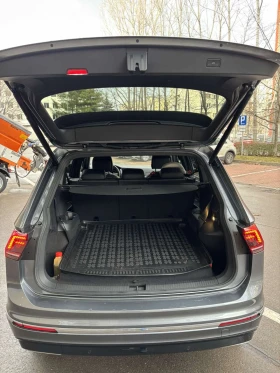 VW Tiguan Allspace LWB R-Line 4MOTION 7 места , снимка 10