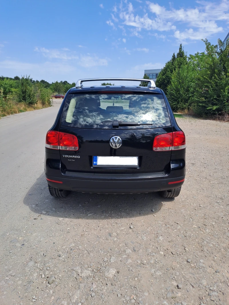 VW Touareg 2.5TDI, снимка 4 - Автомобили и джипове - 49263274