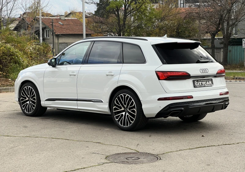 Audi Q7 45 TDI/S-LINE/BLACK OPTIC/7-МЕСТЕН/PANO/KEYLESS/, снимка 4 - Автомобили и джипове - 51963946