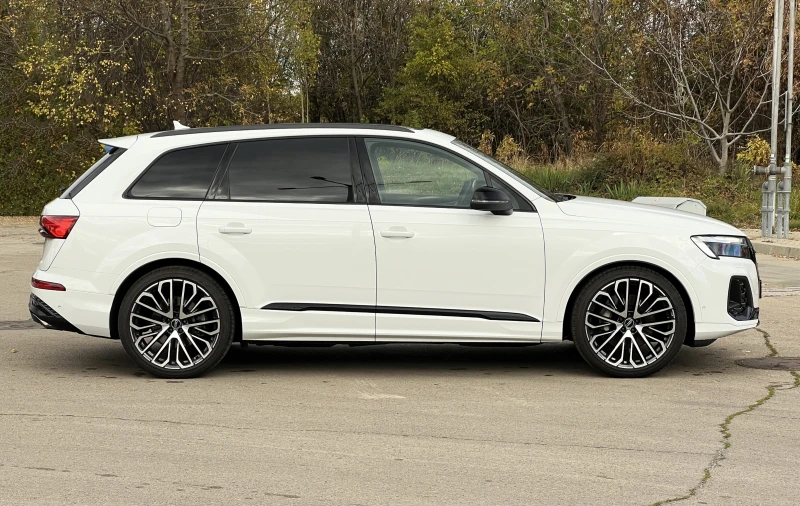 Audi Q7 45 TDI/S-LINE/BLACK OPTIC/7-МЕСТЕН/PANO/KEYLESS/, снимка 7 - Автомобили и джипове - 51963946