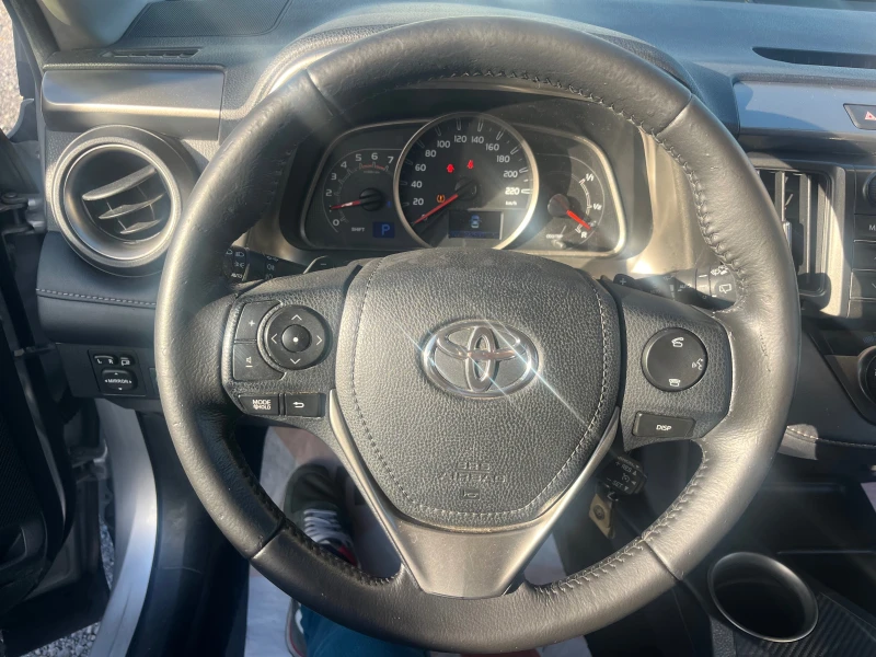 Toyota Rav4 2.2 AVTOMAT NAVI, снимка 15 - Автомобили и джипове - 52043413