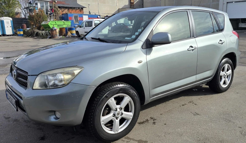 Toyota Rav4, снимка 3 - Автомобили и джипове - 52804520