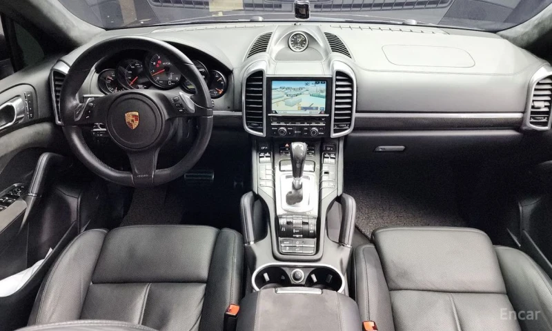 Porsche Cayenne, снимка 7 - Автомобили и джипове - 52914157