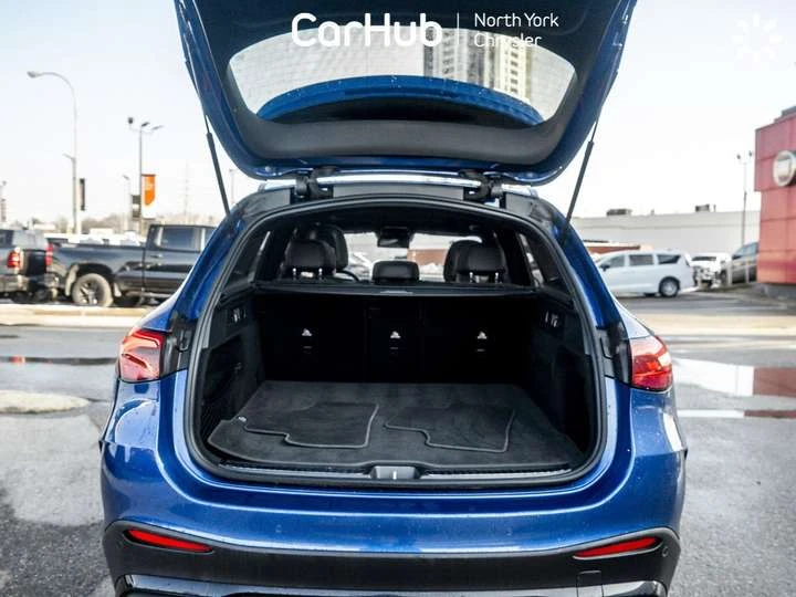 Mercedes-Benz GLC AMG 43 Panoroof Heated Seats Navigation Apple CarP, снимка 6 - Автомобили и джипове - 54477589