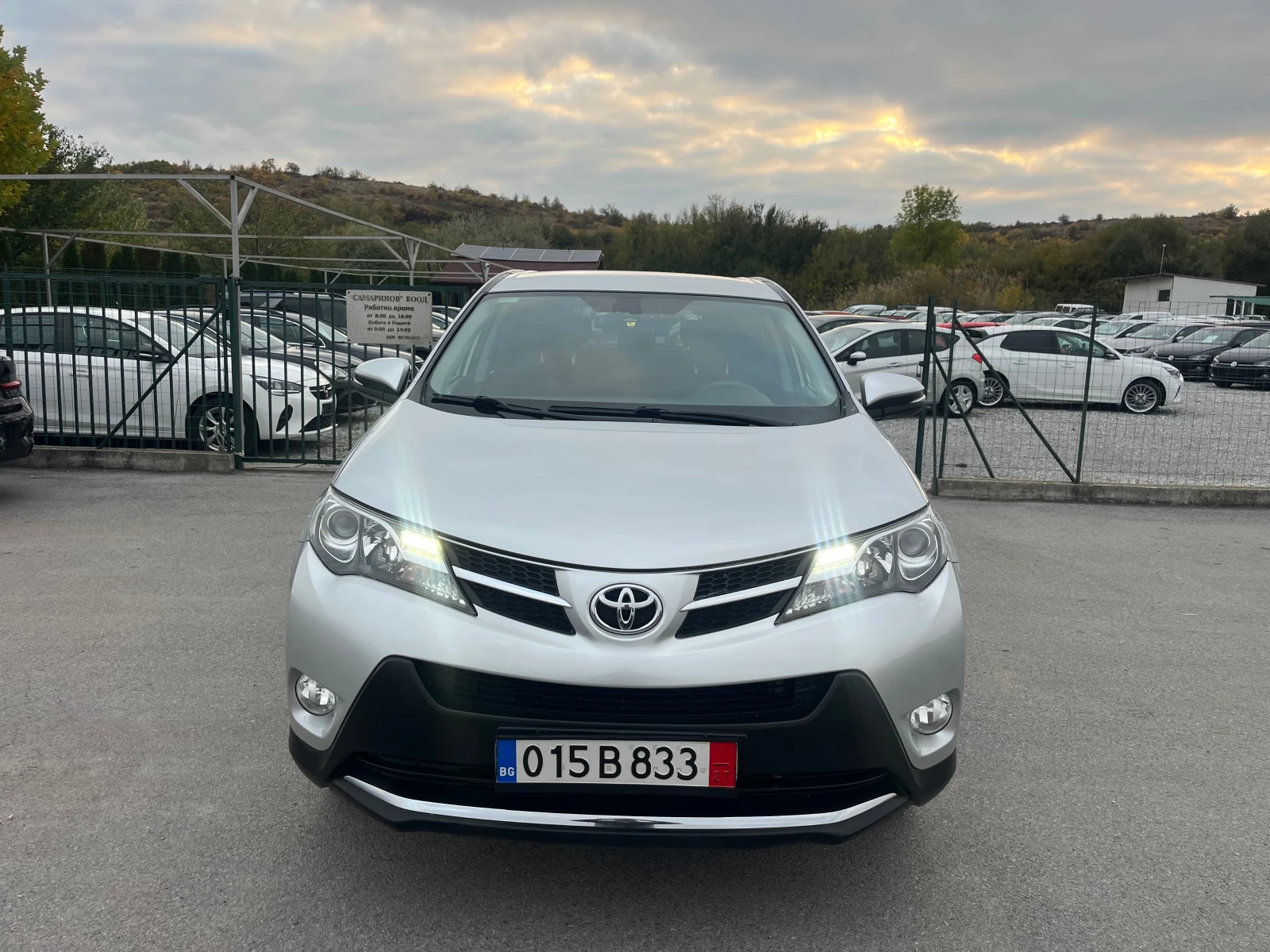 Toyota Rav4 2.2 AVTOMAT NAVI, снимка 1