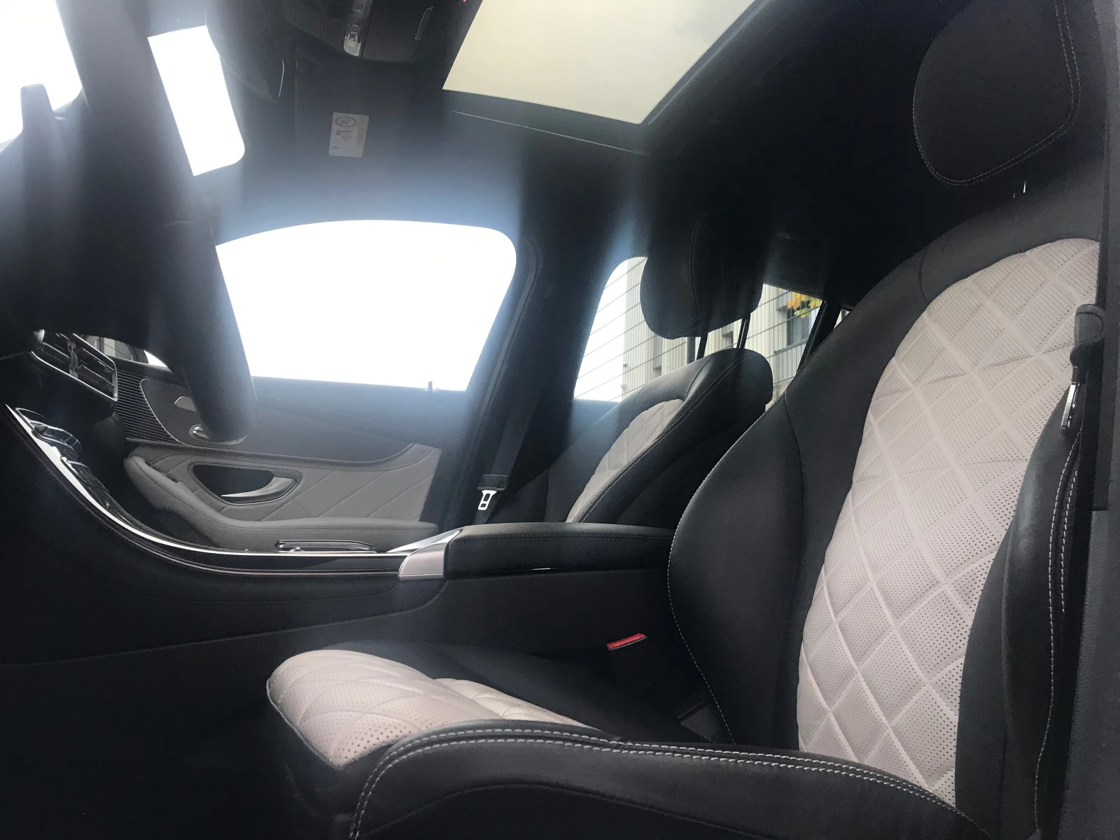 Mercedes-Benz EQC 400/AMG styling/4MATIC/HeadUP/NAVI/PANO/Full !!! | Mobile.bg   13