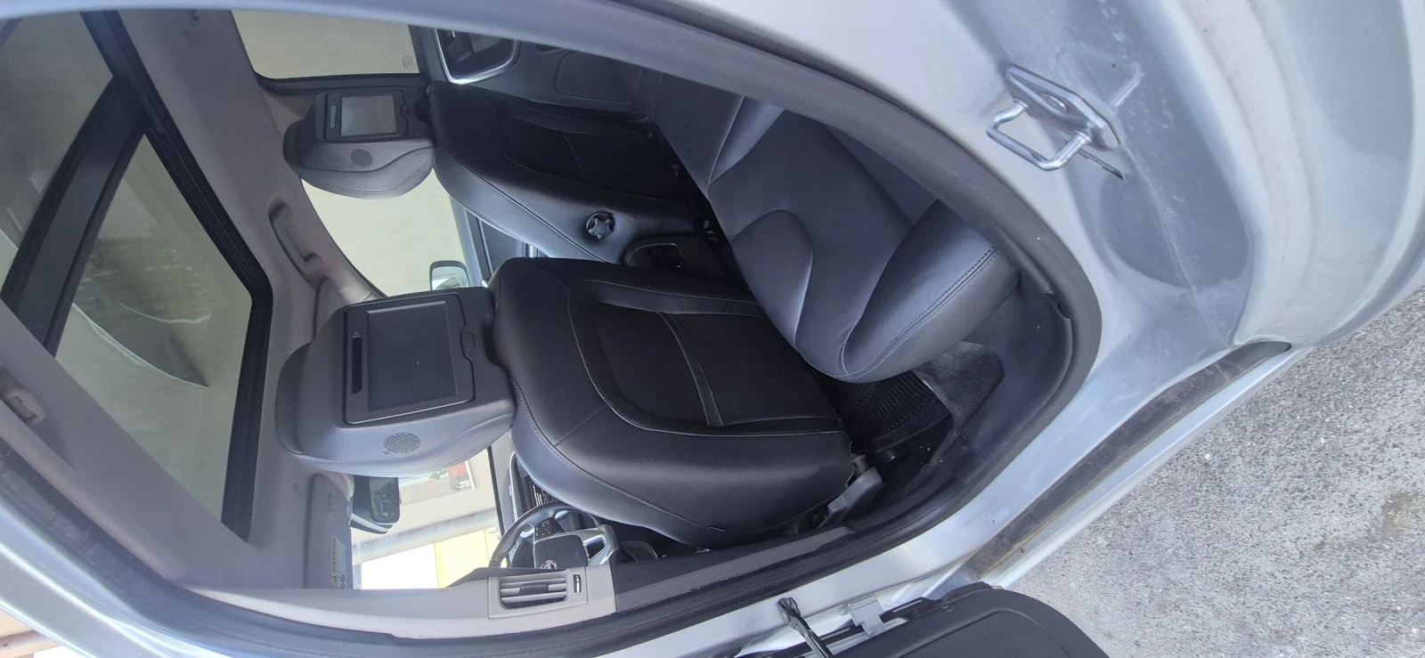 Volvo XC60 2.0..TURBO..D4 ..PETROL 245 ..FWD USA .., снимка 16 - Автомобили и джипове - 50672988
