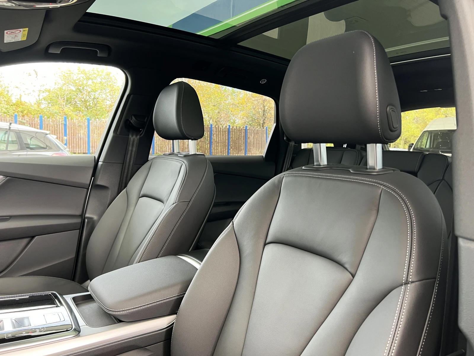 Audi Q7 45 TDI/S-LINE/BLACK OPTIC/7-МЕСТЕН/PANO/KEYLESS/ - изображение 9