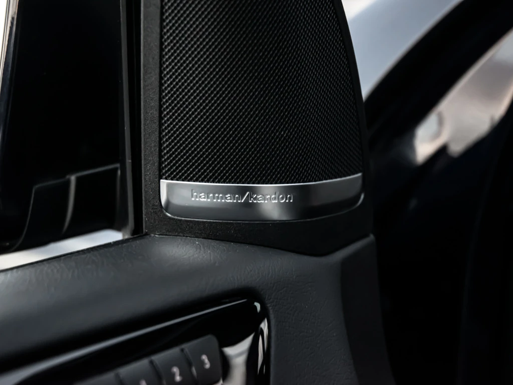 Mercedes-Benz GLE 400 4Matic / AMG PKG / PANO / Harman-Kardon - изображение 9
