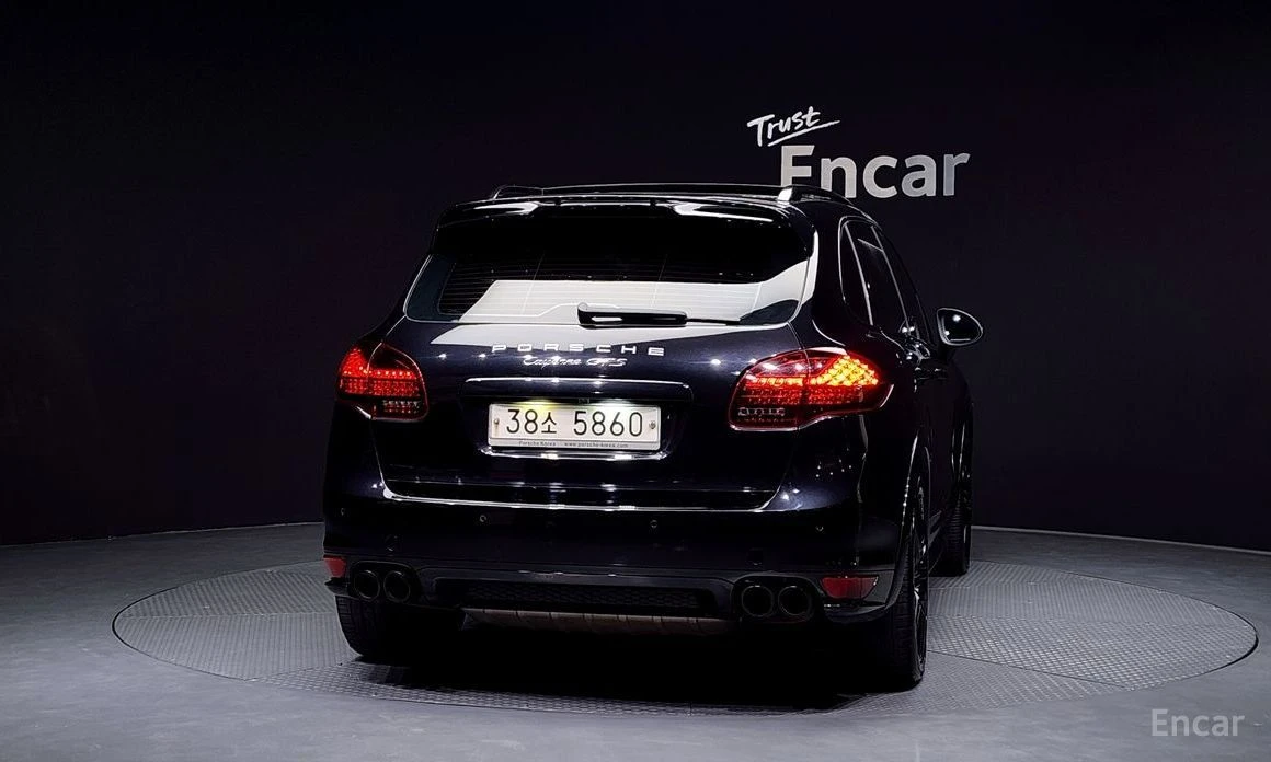 Porsche Cayenne  - изображение 4