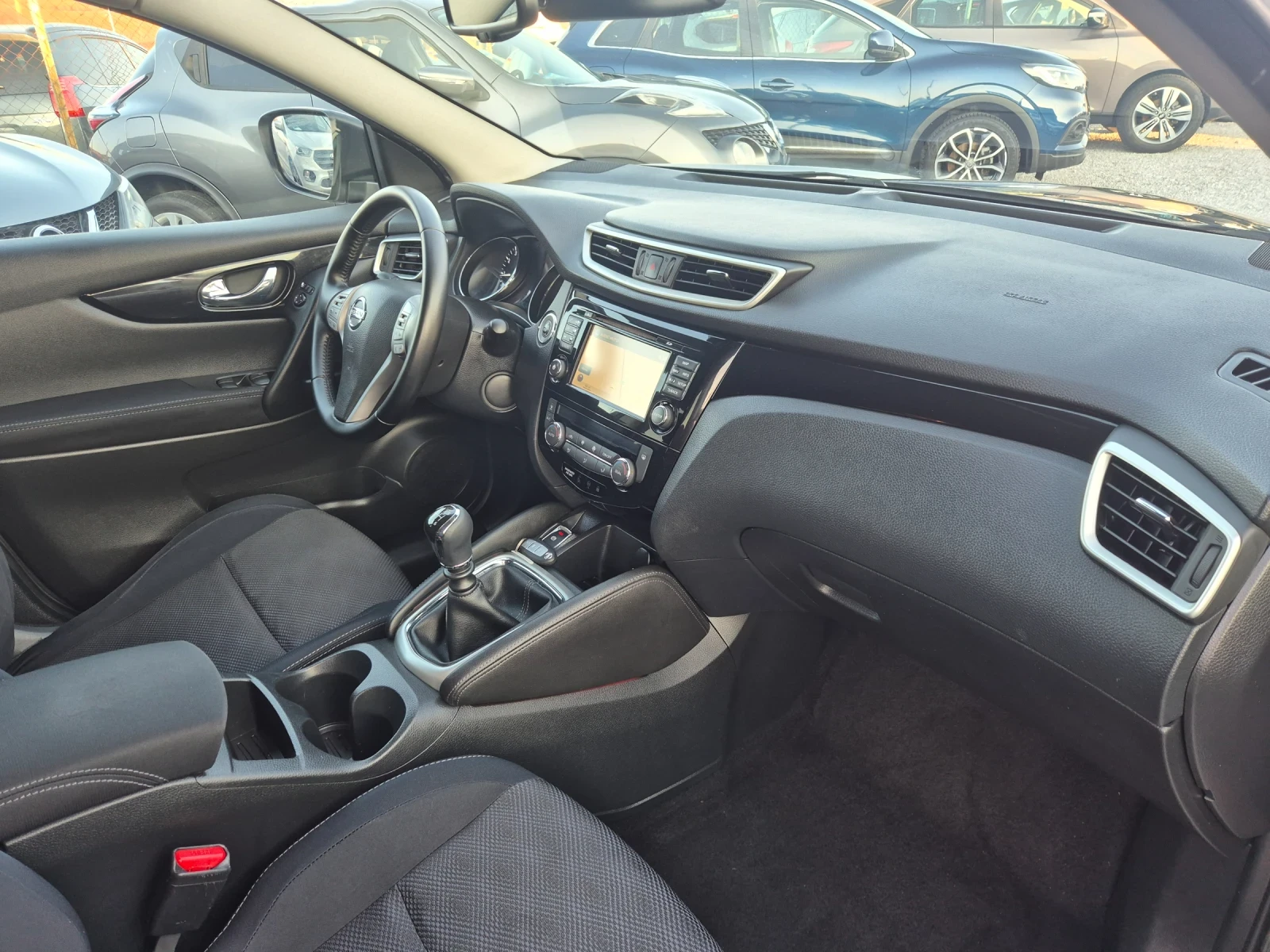 Nissan Qashqai 1.2 e6Tekna - изображение 10