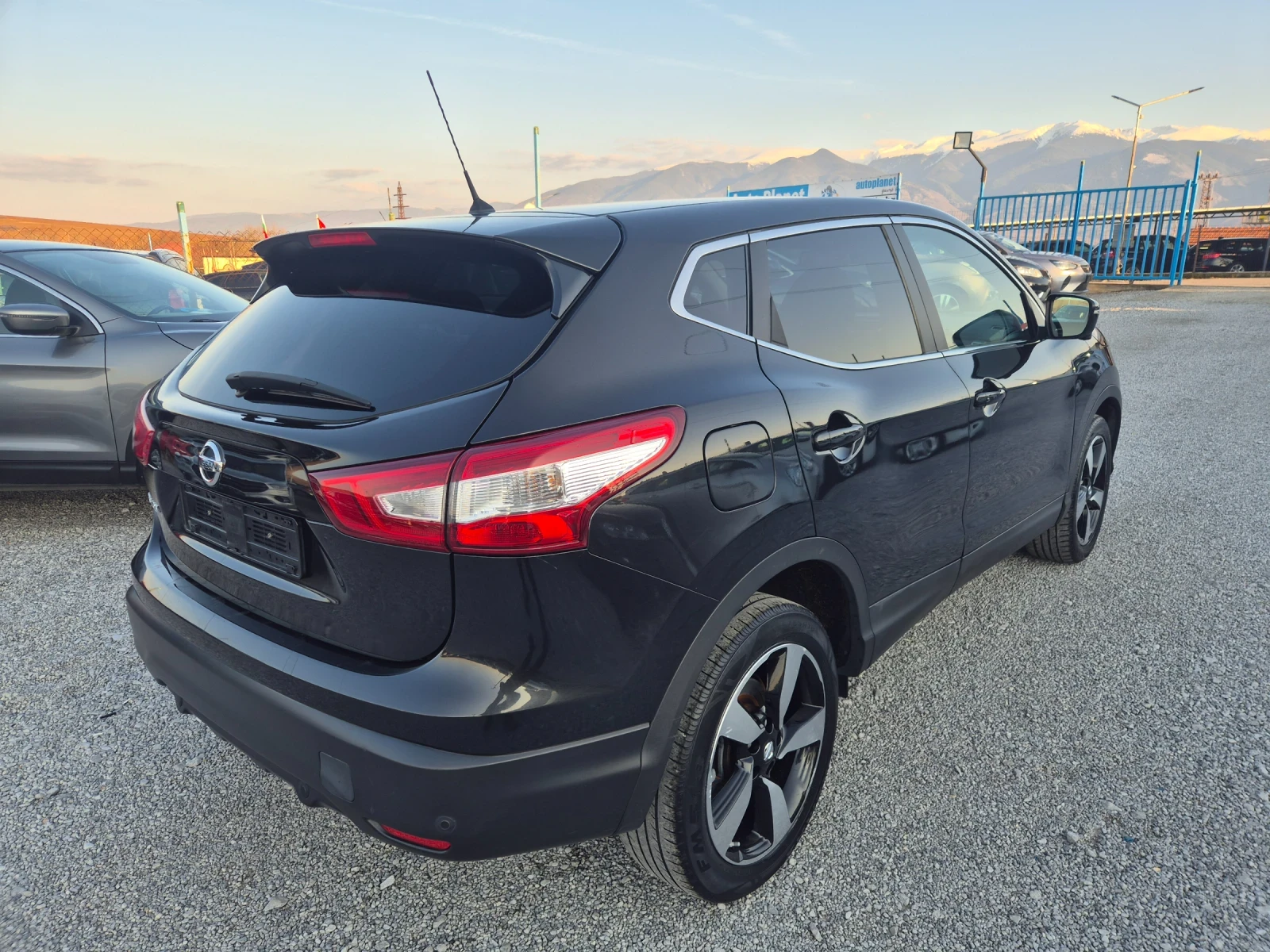 Nissan Qashqai 1.2 e6Tekna - изображение 4