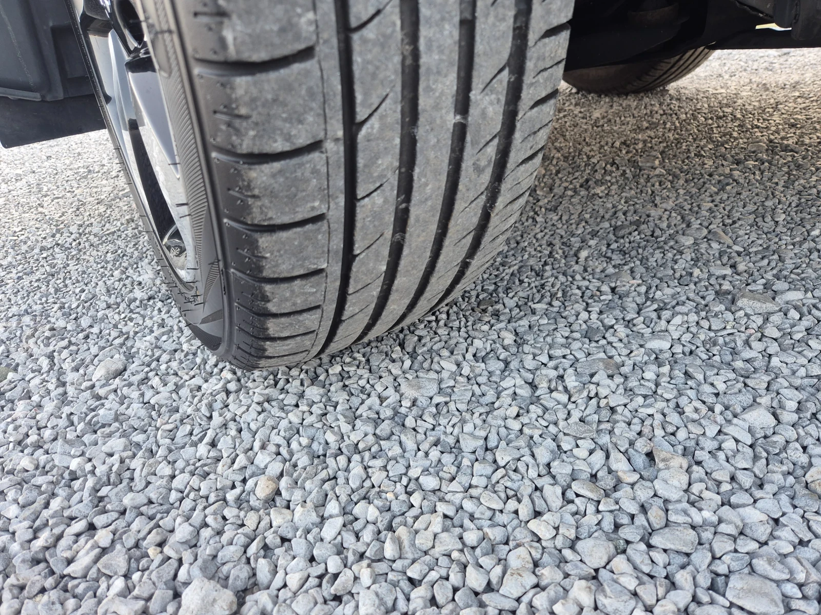 Nissan Qashqai 1.2 e6Tekna, снимка 16 - Автомобили и джипове - 53742201