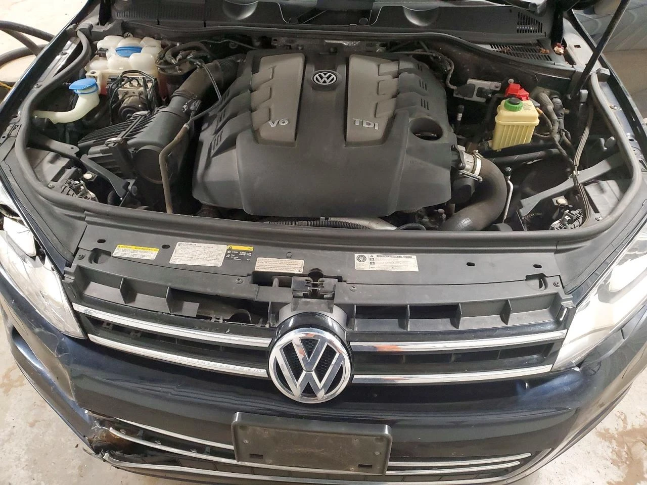 VW Touareg V6 3.0 TDI, снимка 12 - Автомобили и джипове - 54748687