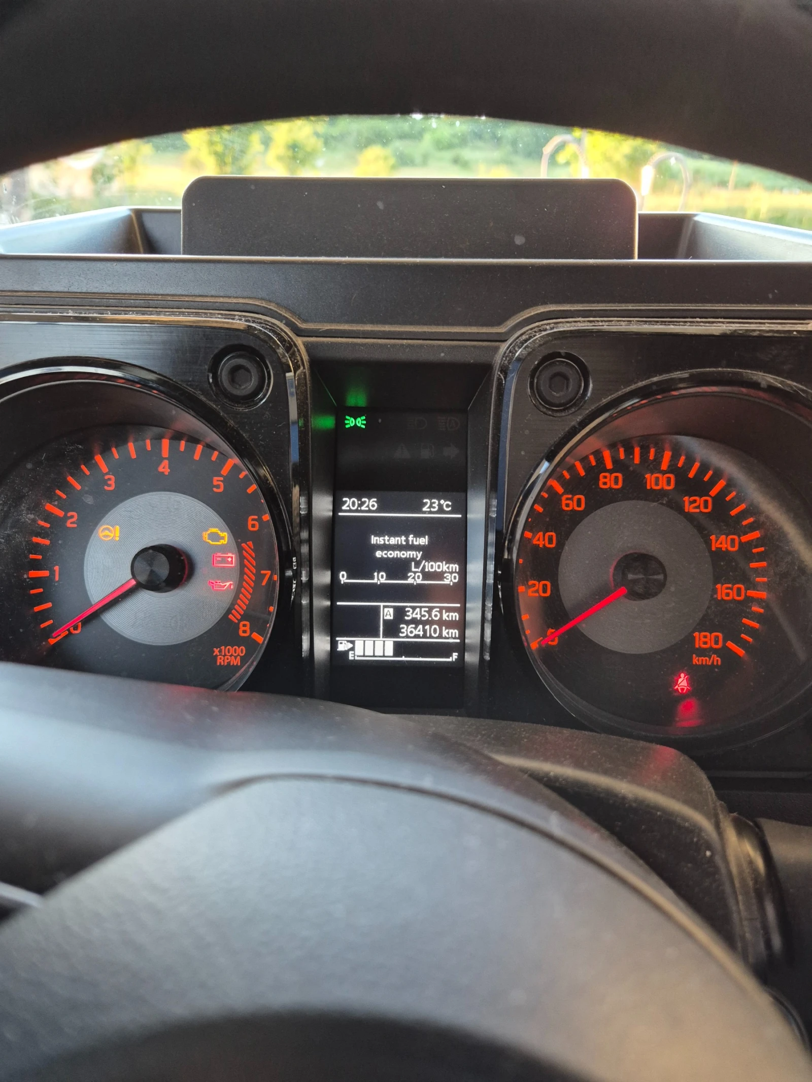 Suzuki Jimny, снимка 4 - Автомобили и джипове - 54941899