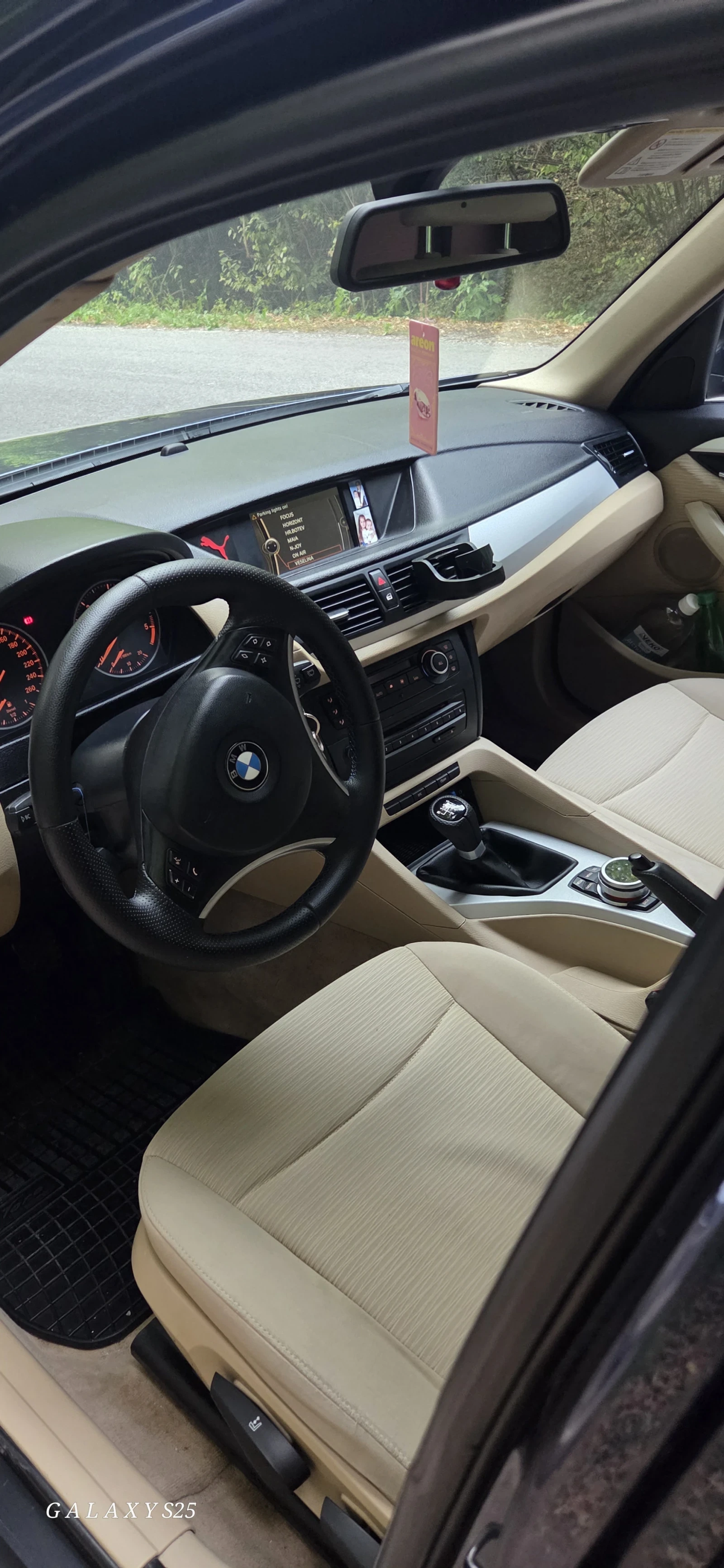 BMW X1, снимка 7 - Автомобили и джипове - 55151760