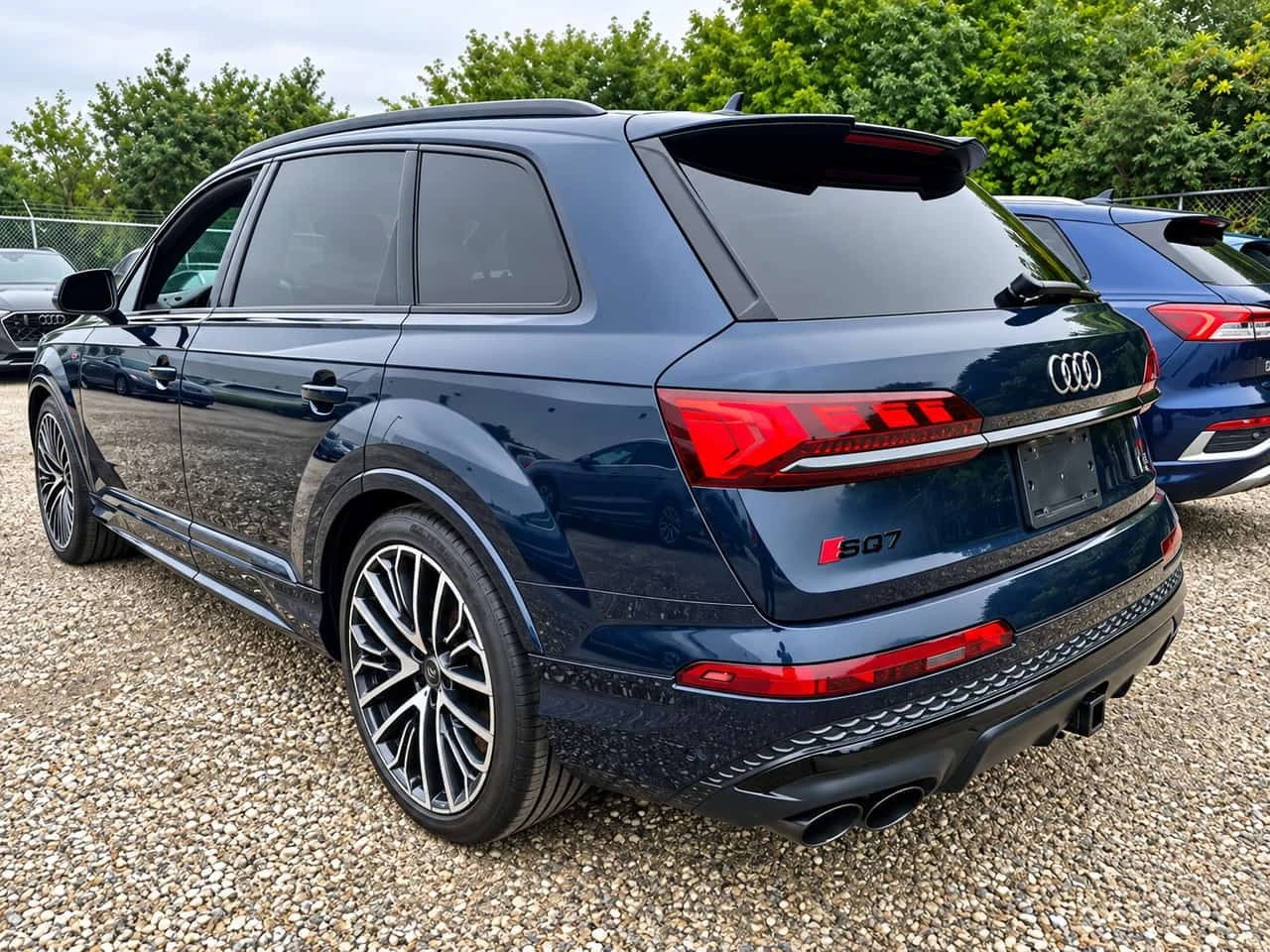 Audi SQ7 * 4.0 TFSI quattro * CARFAX * , снимка 2 - Автомобили и джипове - 56226167