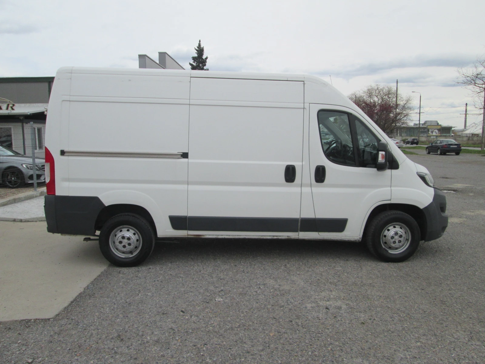 Peugeot Boxer 2.2HDI  - изображение 4
