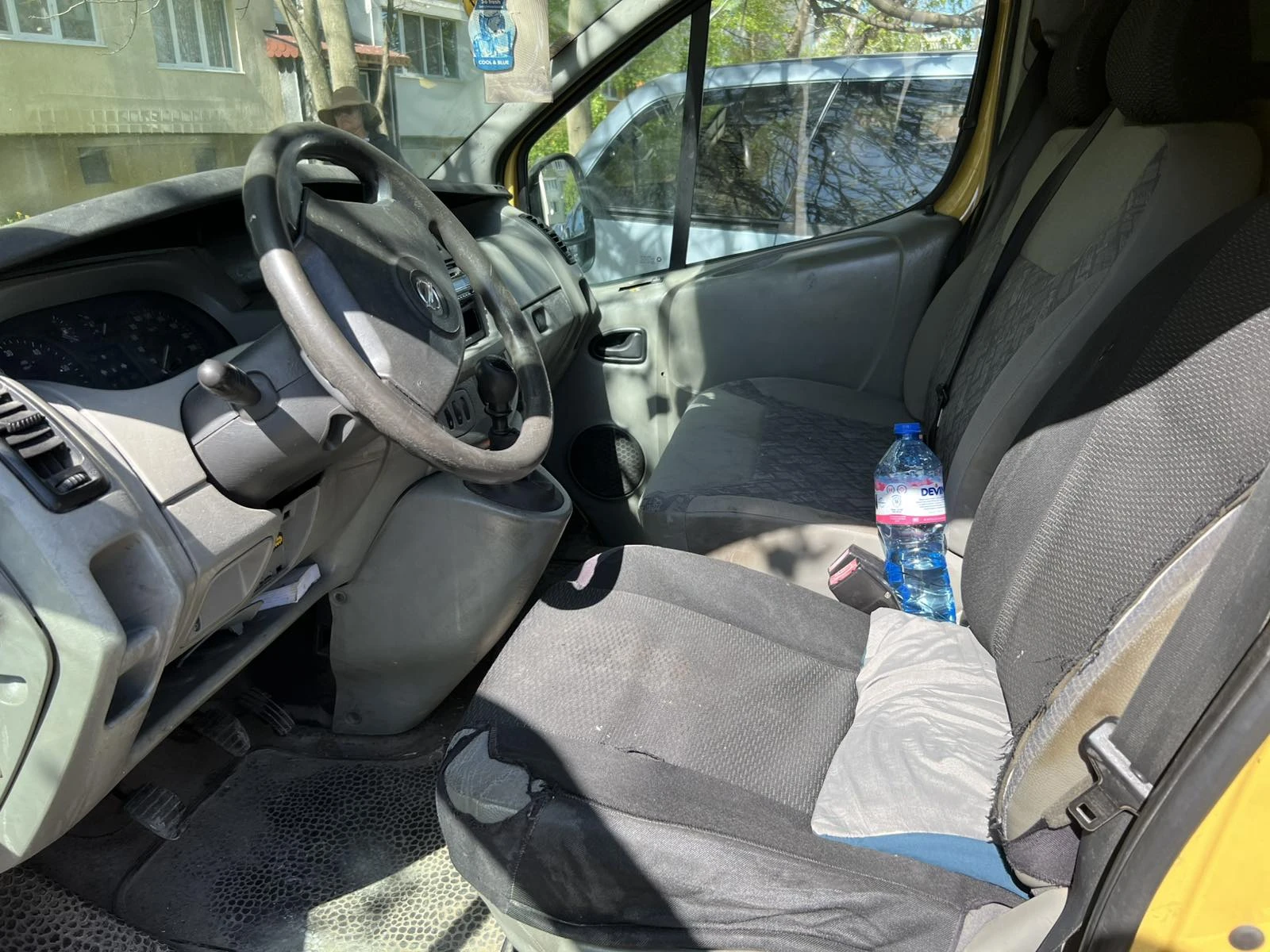 Opel Vivaro, снимка 3 - Бусове и автобуси - 54341558