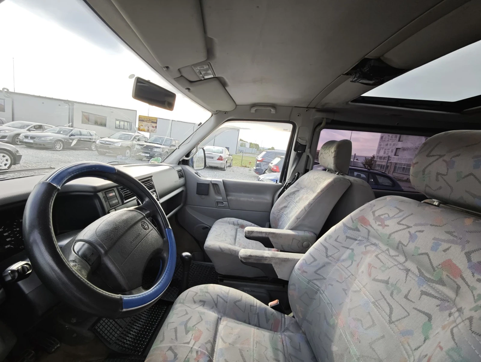 VW T4 Multivan , снимка 9 - Бусове и автобуси - 56227946