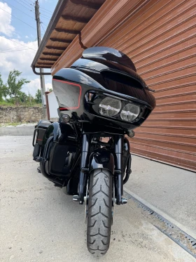     Harley-Davidson Touring Road Glide