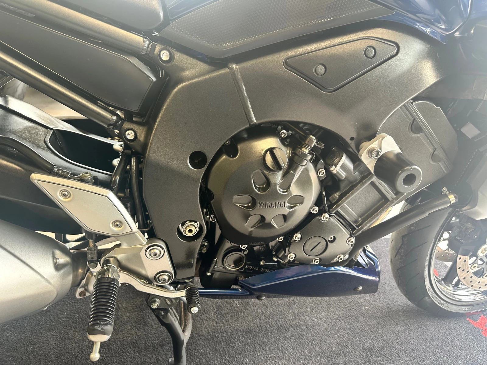 Yamaha Fazer 1000i 07.2007г., снимка 11 - Мотоциклети и мототехника - 54201645