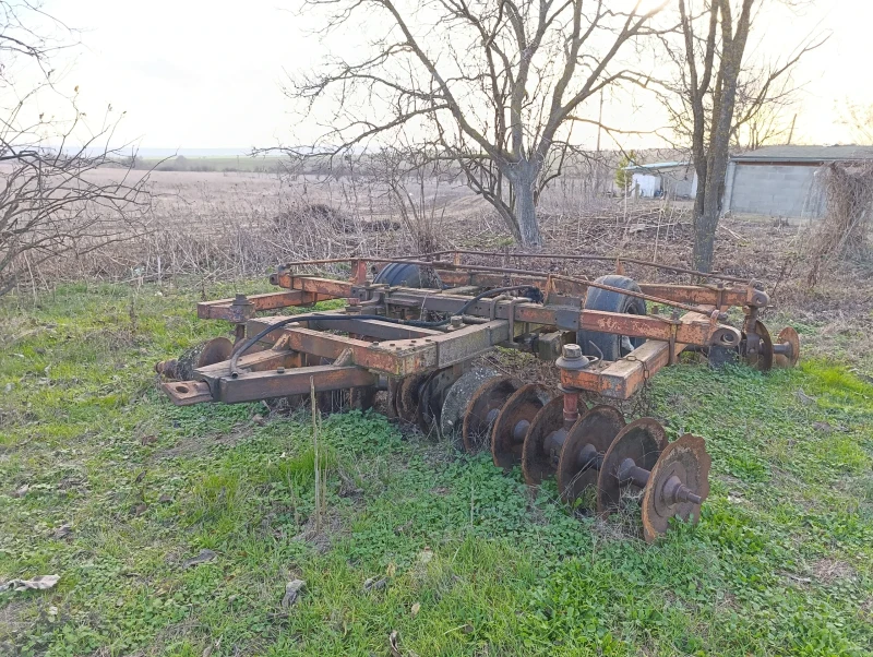 Плуг Друга марка, снимка 5 - Селскостопанска техника - 53051688