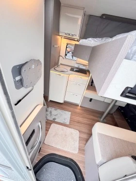 Кемпер HYMER / ERIBA Etrusco 7400 Кралска спалня, снимка 14