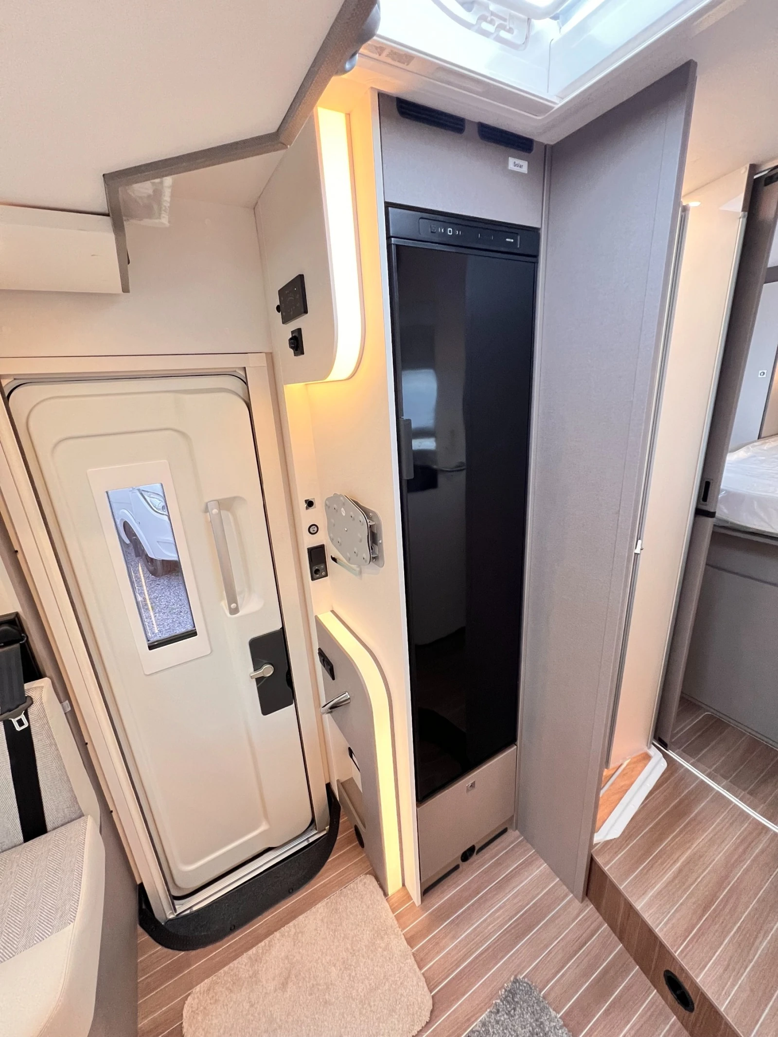 ������ HYMER / ERIBA Etrusco 7400 ������� ������ | Mobile.bg � ����������� 12