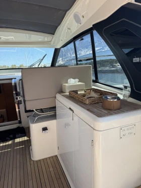 Моторна яхта Bavaria S40 HT, снимка 9 - Воден транспорт - 53581226