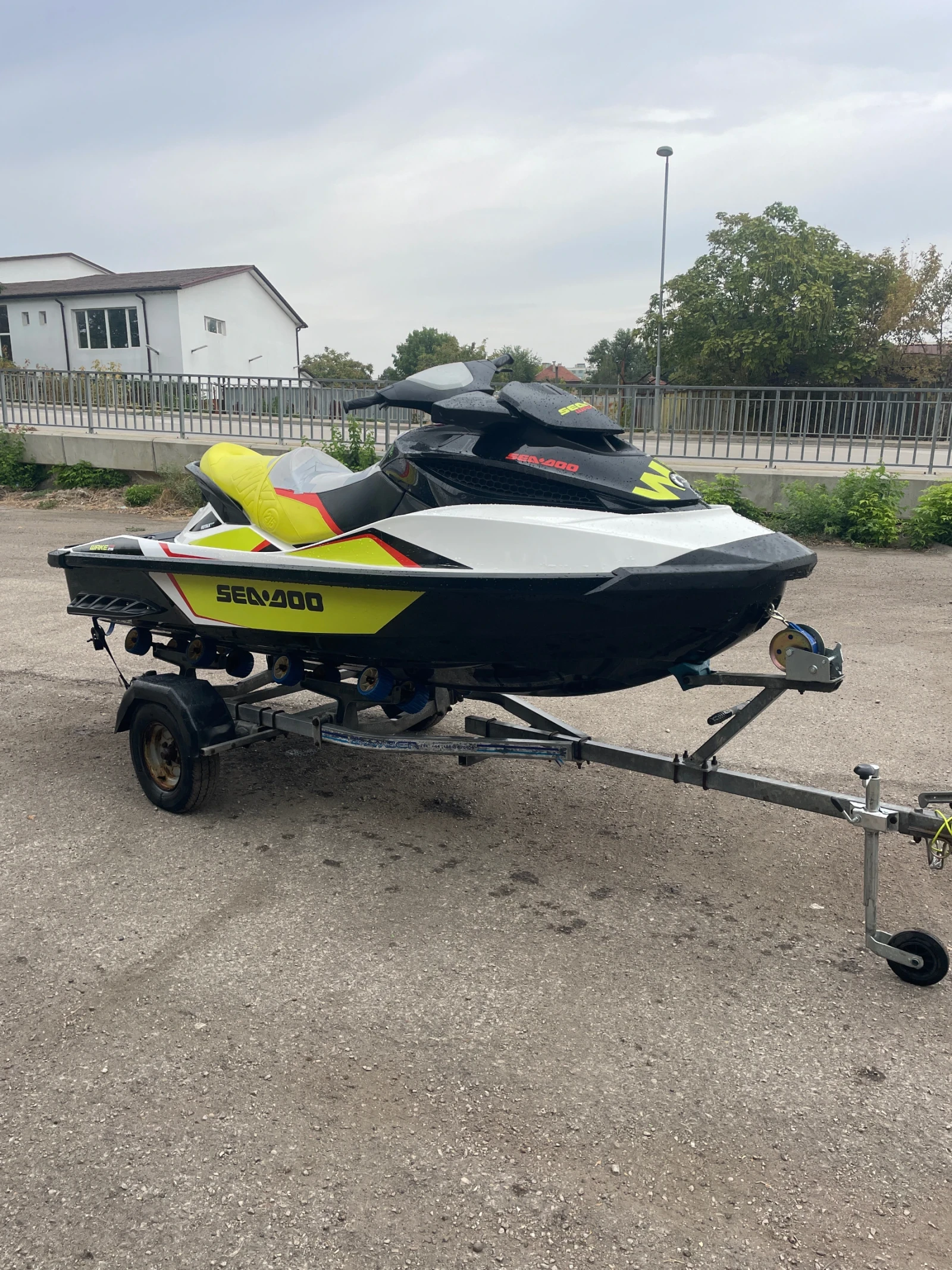 Джет Bombardier Sea Doo Wake pro 215 - изображение 9
