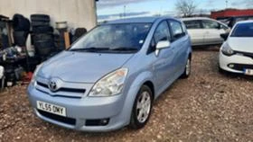 Toyota Corolla verso 1.8 i, снимка 1