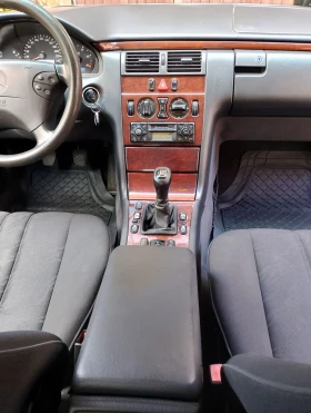 Mercedes-Benz E 220 cdi ! facelift ! 6 ск ! , снимка 11