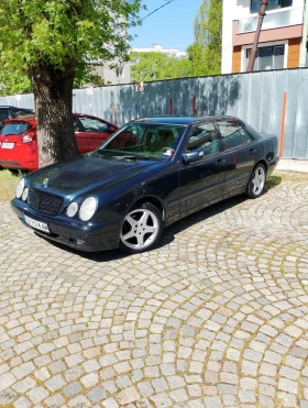 Mercedes-Benz E 220 cdi ! facelift ! 6 ск ! , снимка 2