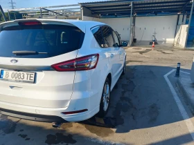     Ford S-Max  /