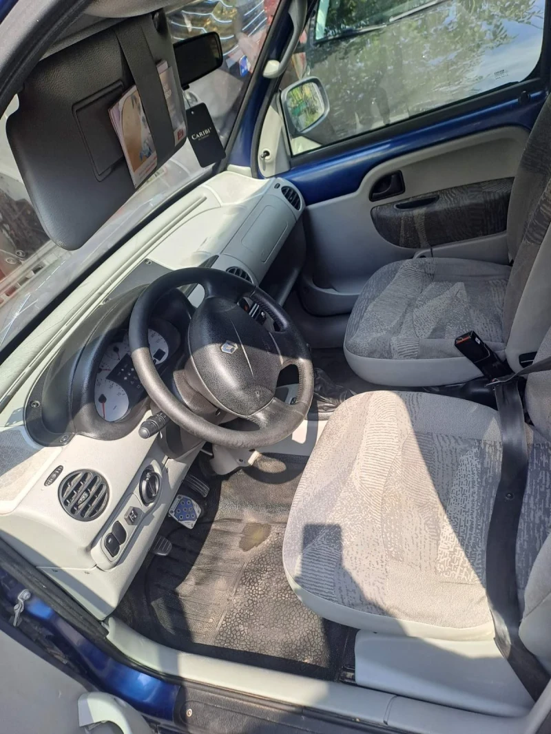 Renault Kangoo 1.2, снимка 5 - Автомобили и джипове - 47150213