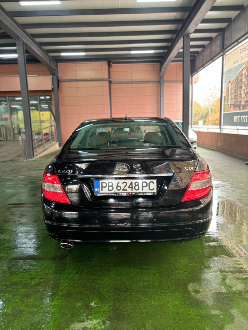 Mercedes-Benz C 220, снимка 8 - Автомобили и джипове - 47989259